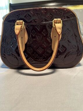 Louis Vuitton Summit Drive Monogram Vernis Handbag M93516 Amarante